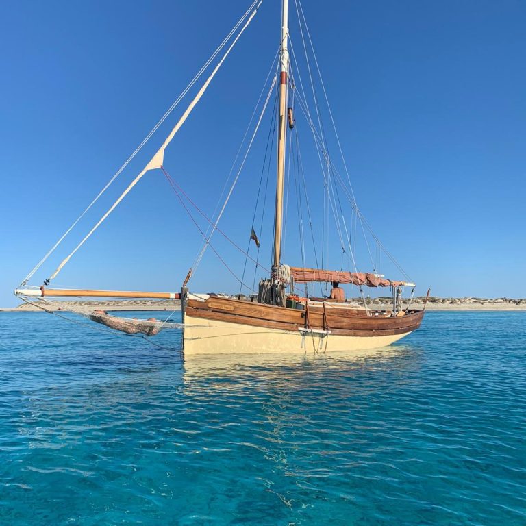 6d027dff-b871-4a89-a8ad-51118d51147c-edited-768×768